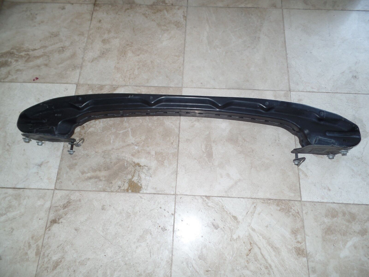 Rear Bumper reinforcement c230 c320 230 320 w203 coupe Kompressor 2036100214