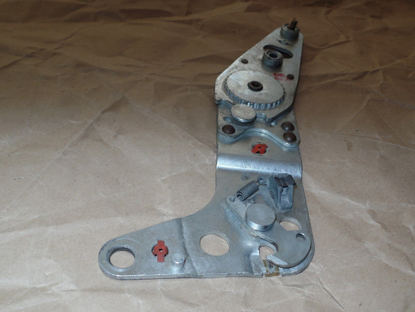 SL 107 LEFT SEAT BACKREST ADJUSTER 450 W107 500 380 R107 HINGE SLC 0009109486