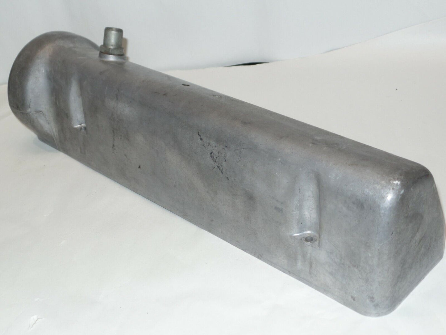 Mercedes 380 sl Valve 450sl 450 107 SLC COVER W107 1160161805 cylinder head left