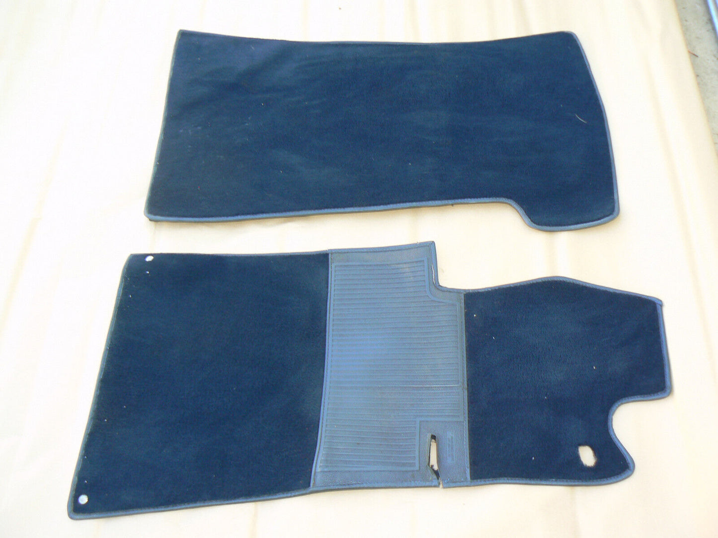 Mercedes SL Mat carpets 450sl 560sl 107 380 450 R107 350 carpet w107 380sl r107