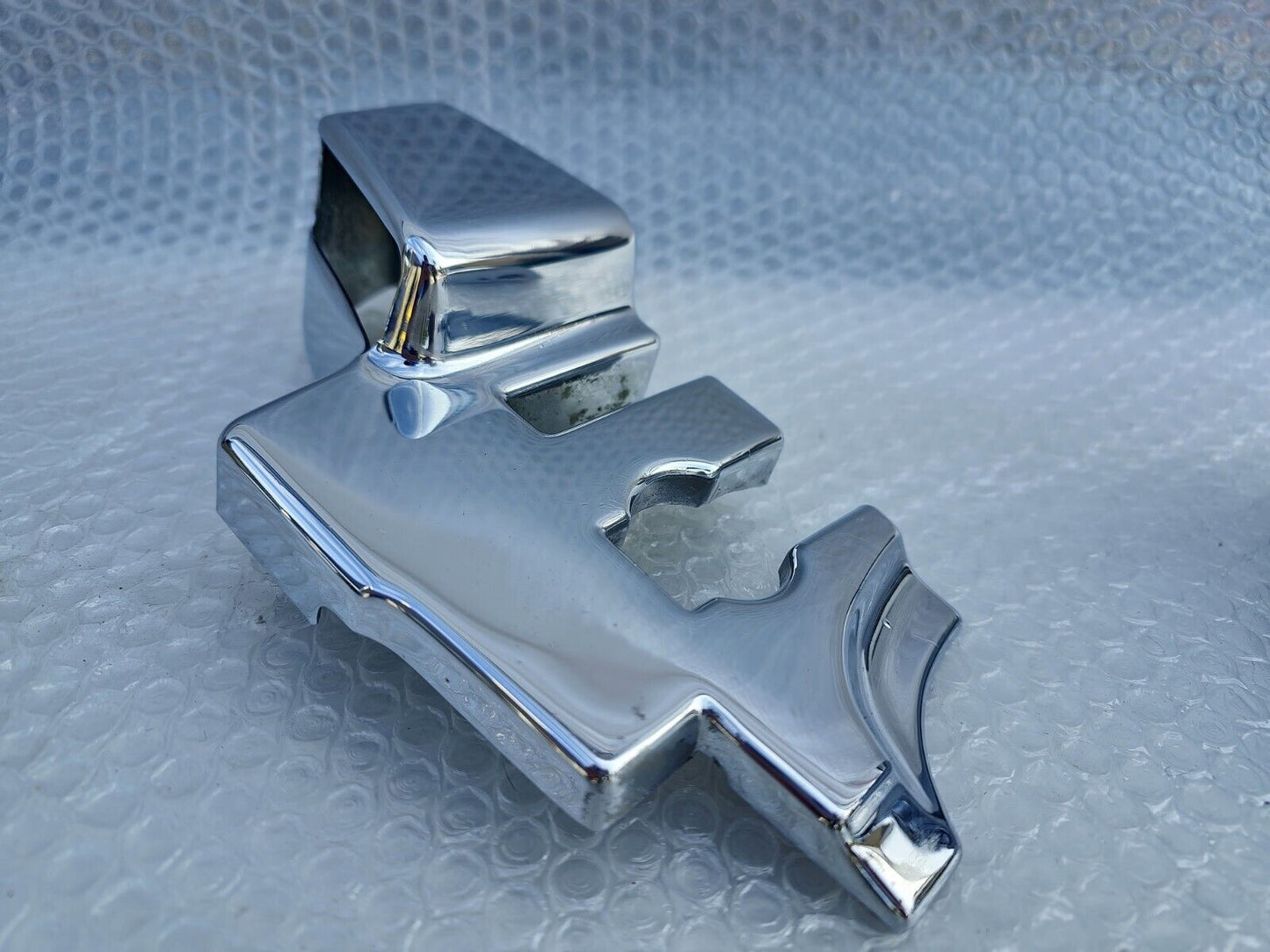 SL Chrome Covers 380sl 560sl 560 420 latch hinge top W107 1076930335 1076930435
