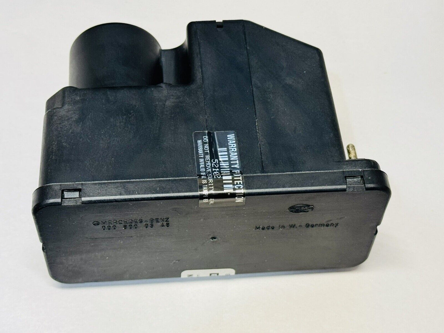 Mercedes sl Vacuum Lock Pump 560sl 380sl 300 560 380 380SEL sel 500 0008000548