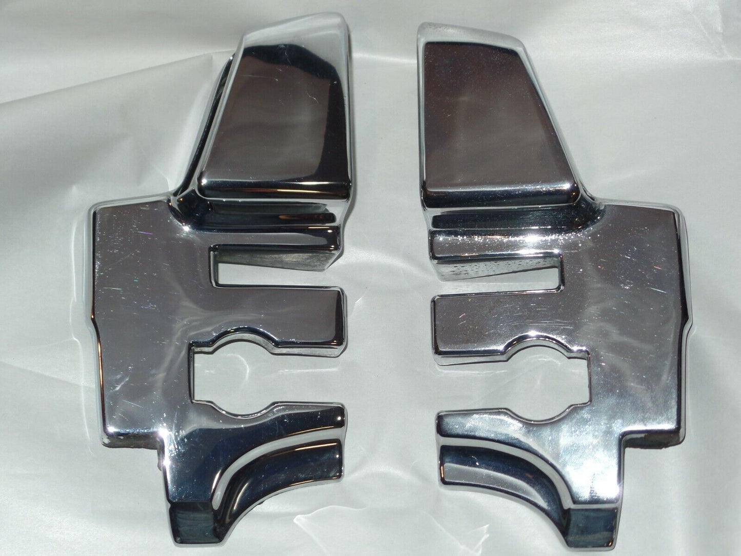 SL Chrome Covers 380sl 560sl 560 420 latch hinge top W107 1076930335 1076930435