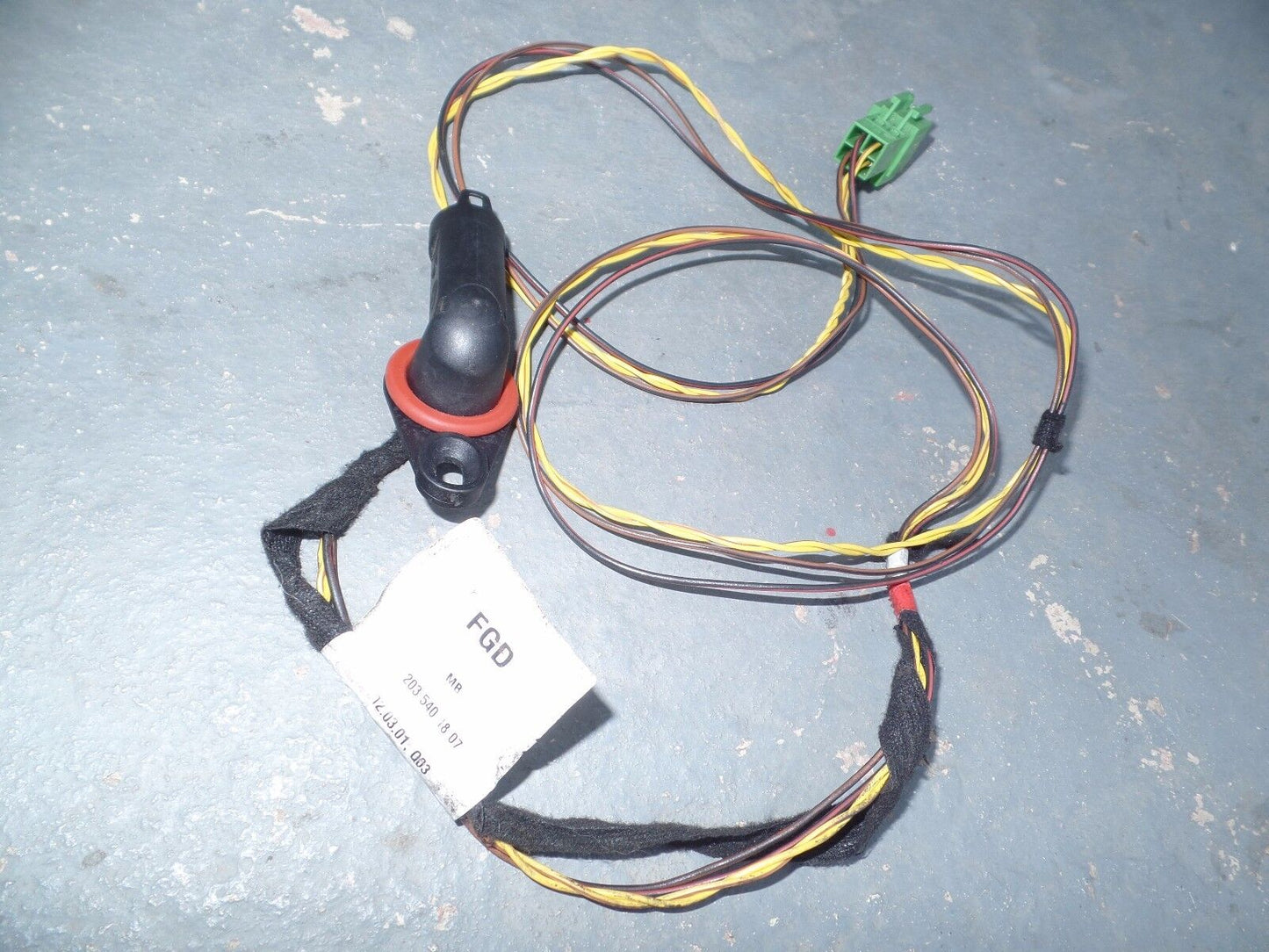 MERCEDES Benz wiring harness c230 230 kompressor coupe 2035401807 2002 catalyst