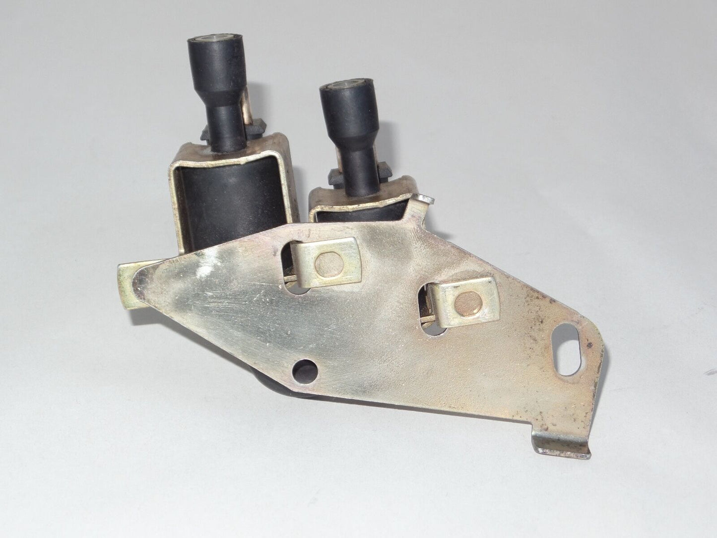 MERCEDES Vacuum solenoid valve 0015407097 c230 clk silk sl cl