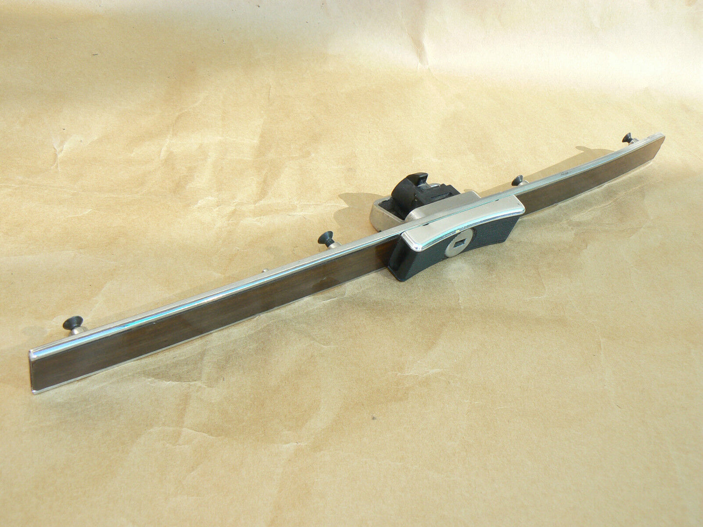 MERCEDES SL W107 Dash molding trim 450sl 380 350 450 glove box 107 r107 slc door