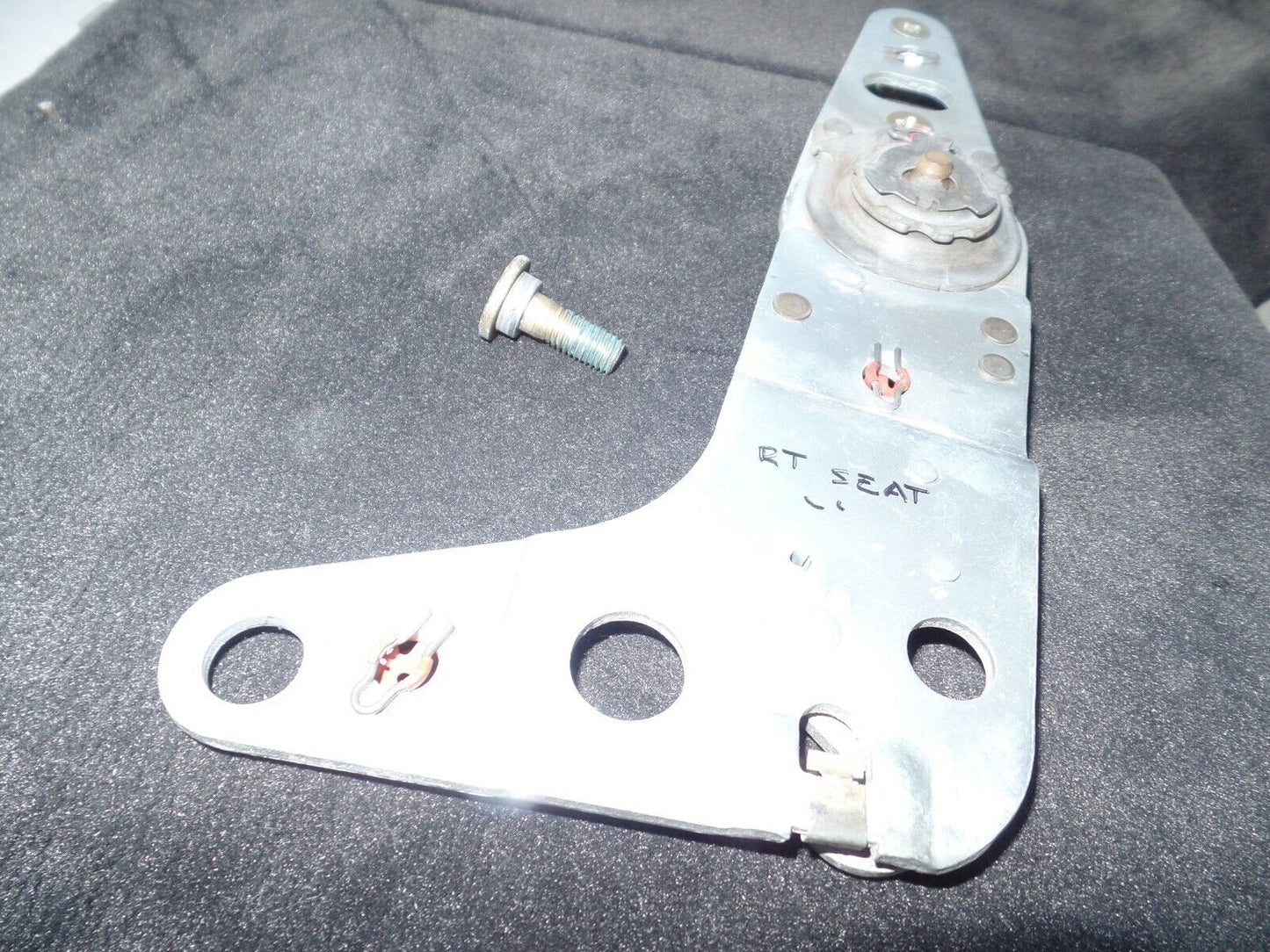 SL 107 LEFT SEAT BACKREST ADJUSTER 450 W107 slc 380 R107 HINGE SLC 0009108985