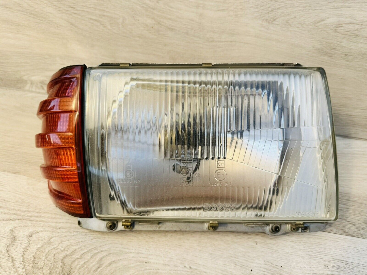 SL W107 Euro HeadLight 500sl 350 380 450sl 560sl 560 380sl European 107 Right