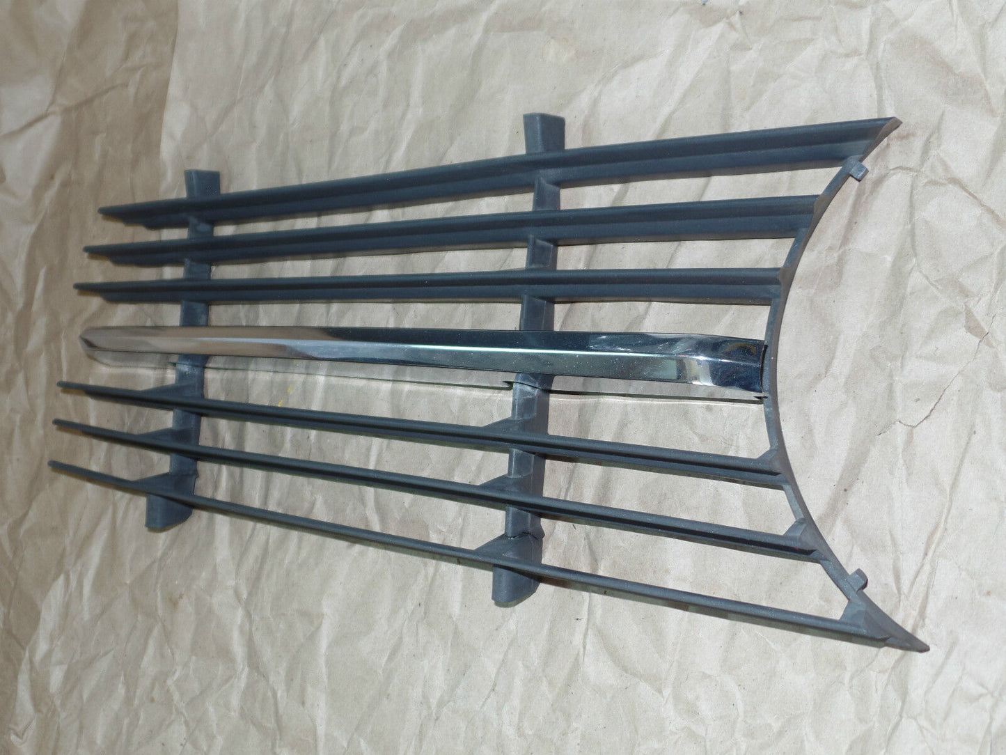 MERCEDES sl Grille Insert 560sl 450sl 380sl 107 560 380 450 slc 350 W107 280