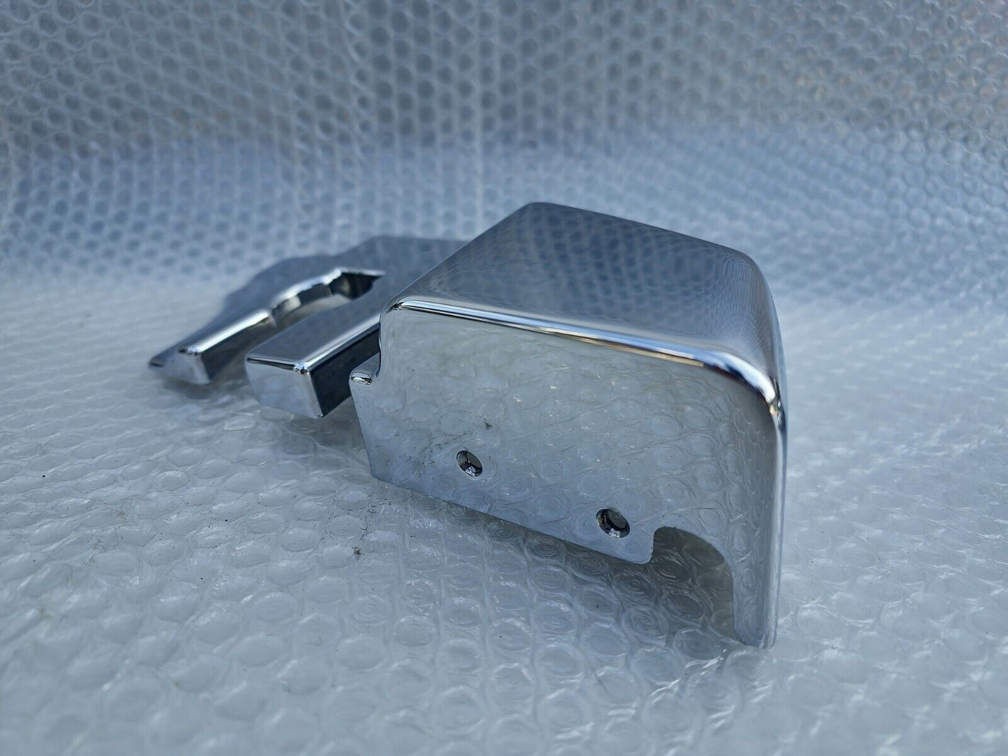 SL Chrome Covers 380sl 560sl 560 420 latch hinge top W107 1076930335 1076930435