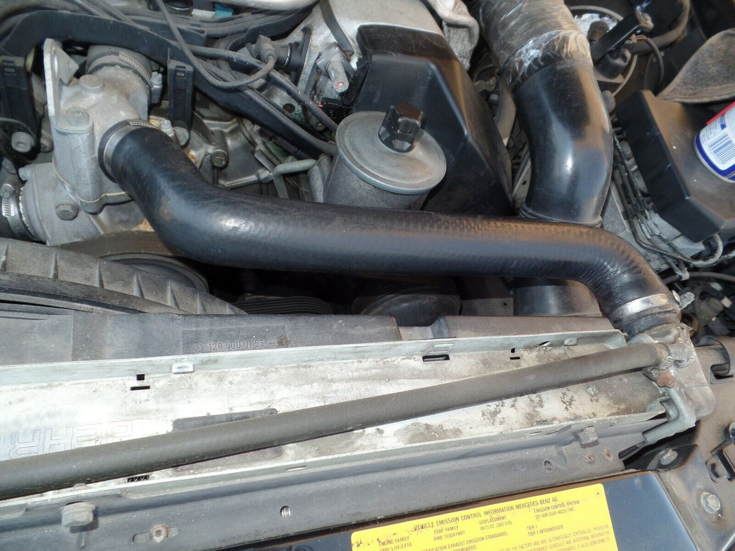 Mercedes sl Radiator Hose 300sl 500sl SL500 300 500 600 r129 320 129 W129 upper
