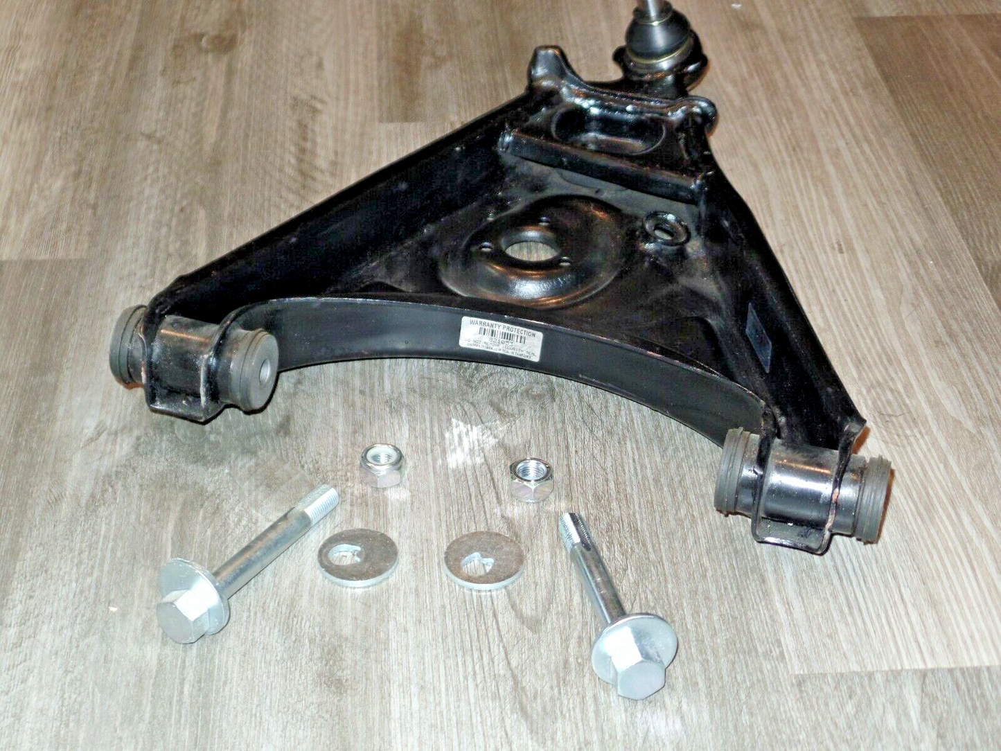 Mercedes sl 107 Left Lower Control Arm 560sl w107 1073302407 560 sl transverse