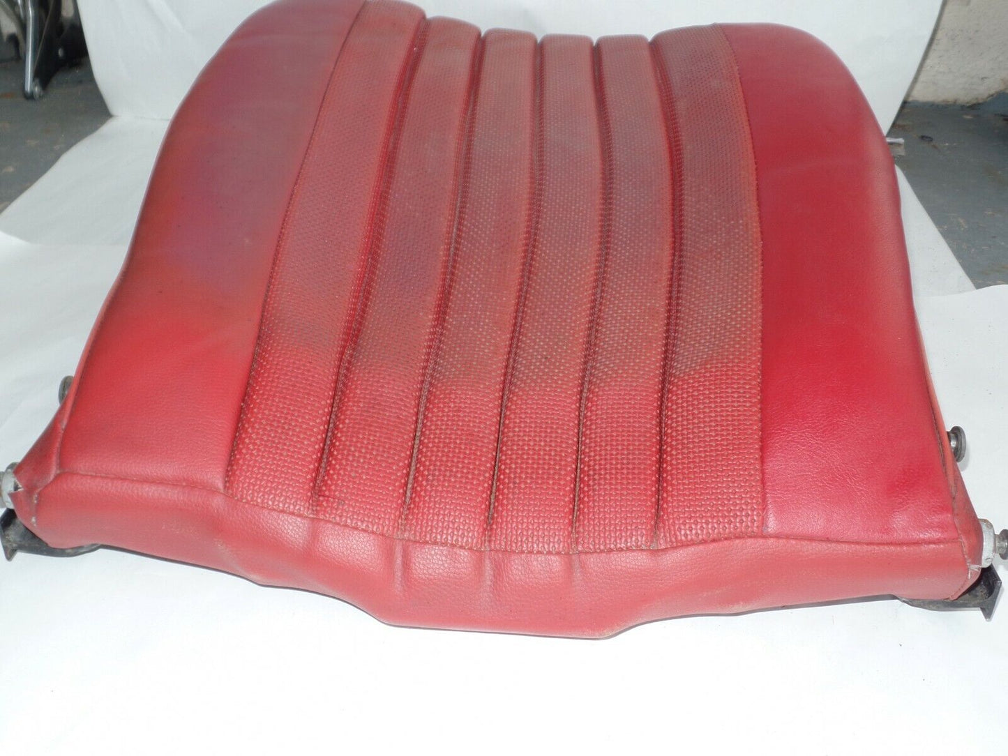 Mercedes sl 107 Lower Seat 380sl 450sl 560sl SLC 450 380 560 W107 420 280 350
