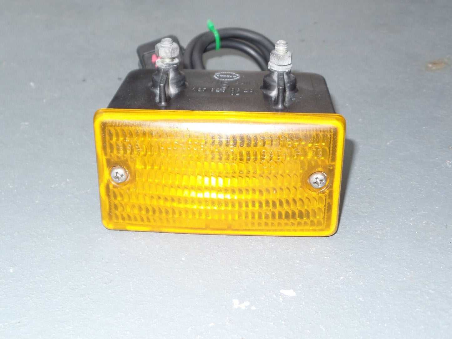 MERCEDES 107 TURN SIGNAL 450 380 560 SLC sl light 500 450sl 560sl w107 r107 350