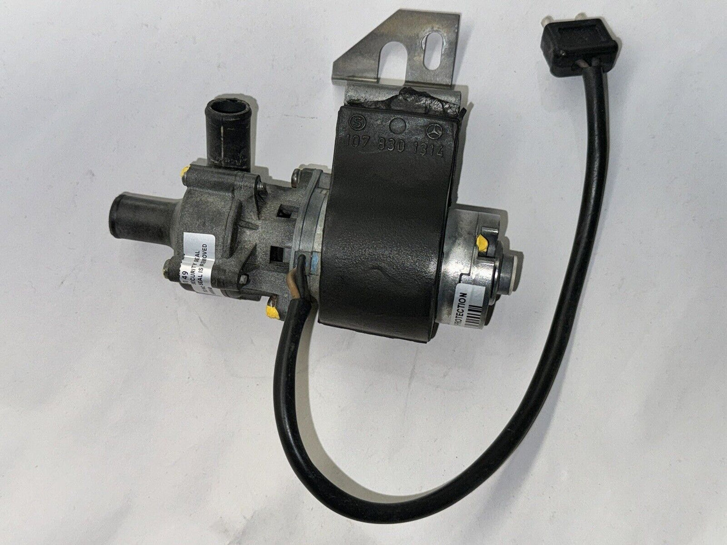 Mercedes sl 107 Auxiliary Water Pump control 560sl 560 0008356964 300 320 190 E