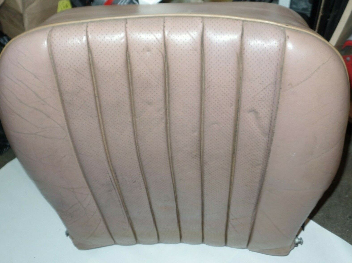 Mercedes sl 107 Lower Seat 380sl 450sl 560sl SLC 450 380 560 W107 420 280 350