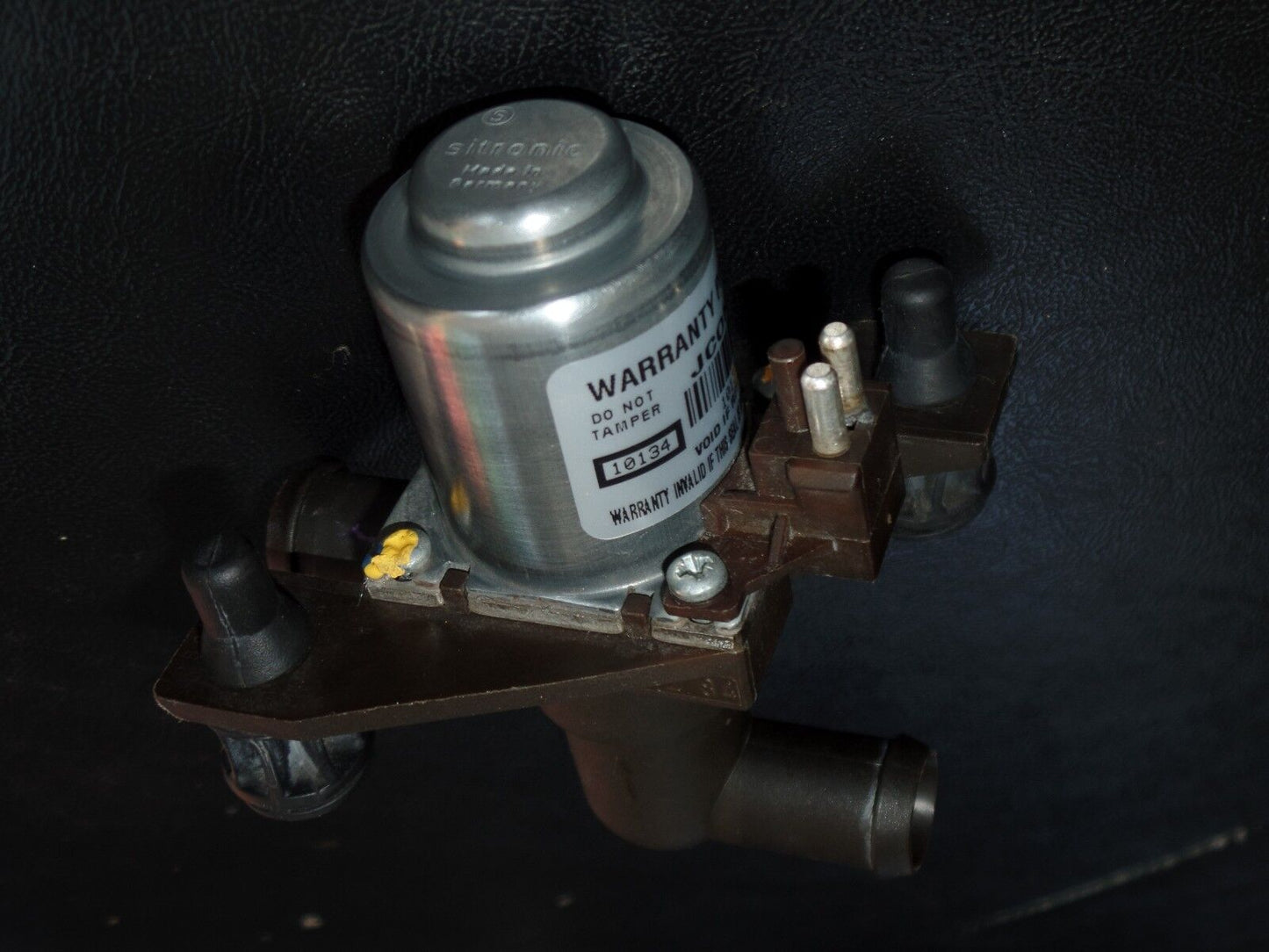 SL R129 Auxiliary Heater Valve Water 300sl 300 500sl sl600 500 600 0008307284