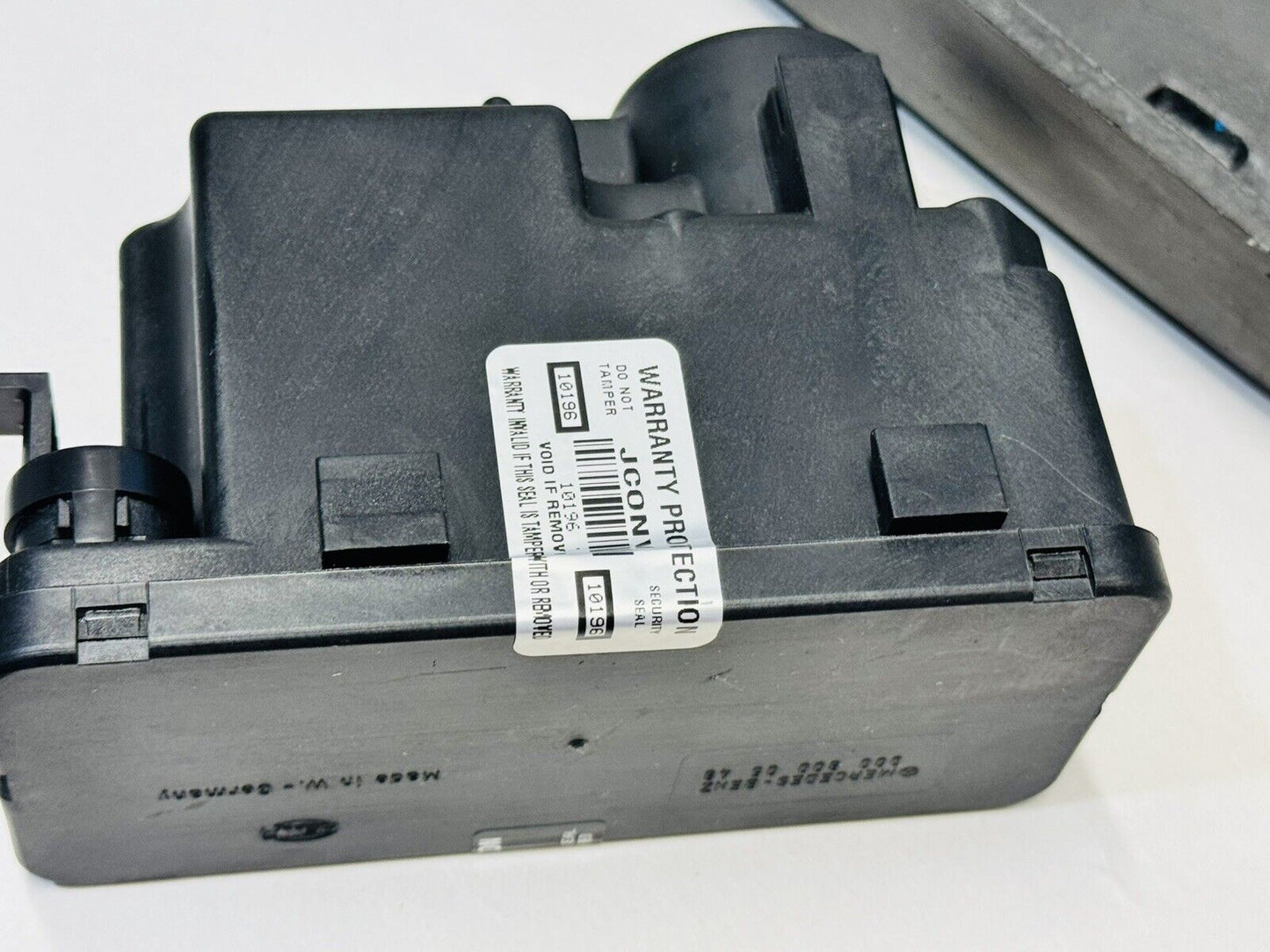 Mercedes sl Vacuum Lock Pump 560sl 380sl 300 560 380 380SEL sel 500 0008000548