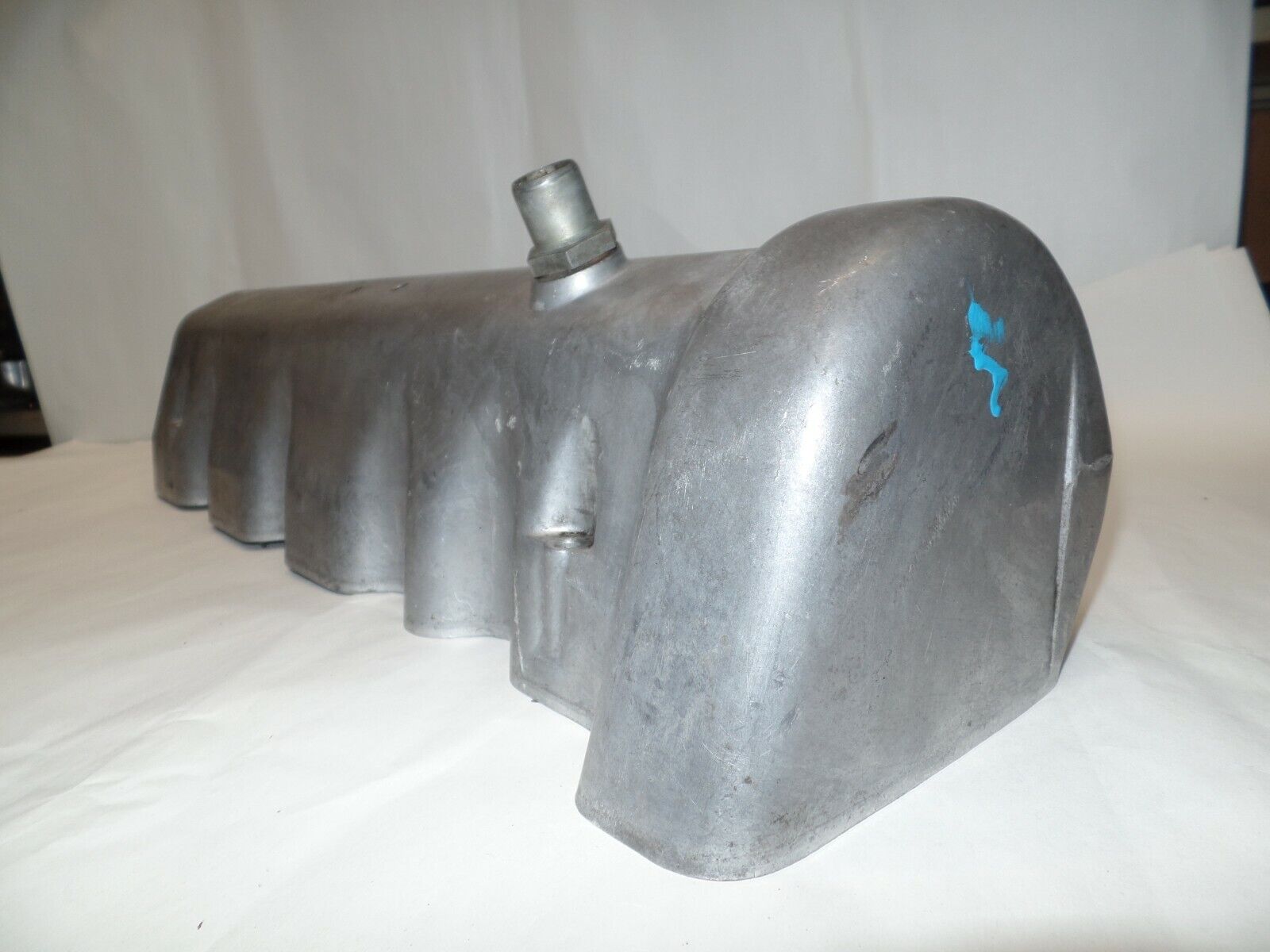 Mercedes 380 sl Valve 450sl 450 107 SLC COVER W107 1160161805 cylinder head left