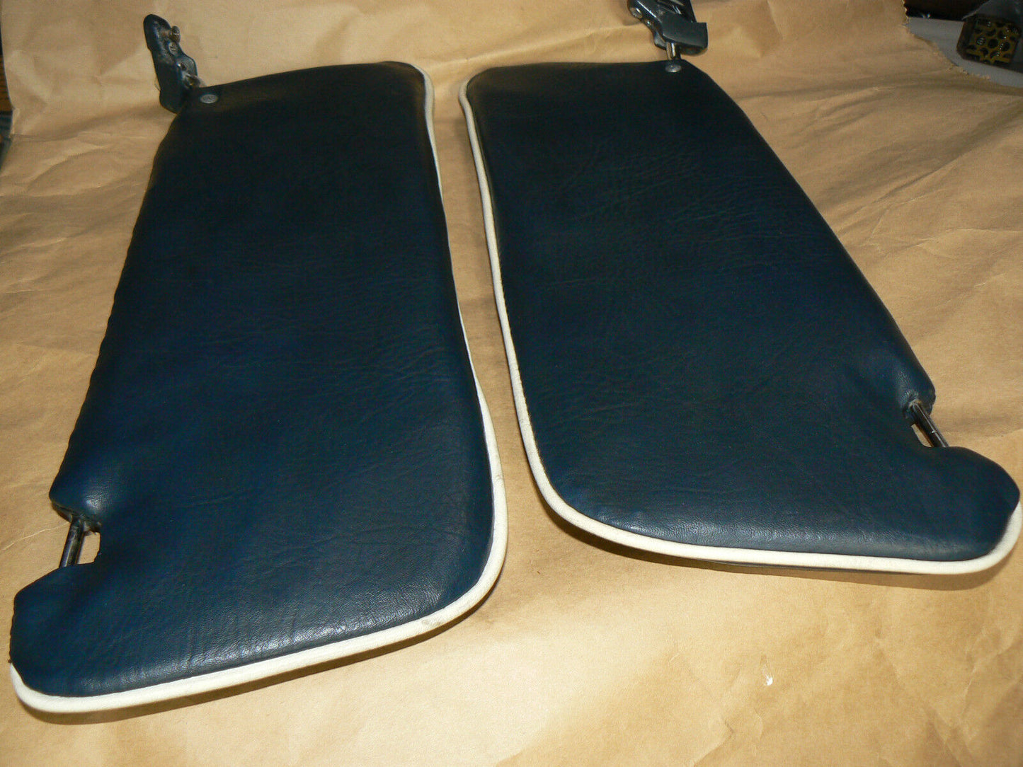 MERCEDES sl Sunvisors 450sl Sun Visor 560 107 380 450 500 280 W107 350 R107 280 