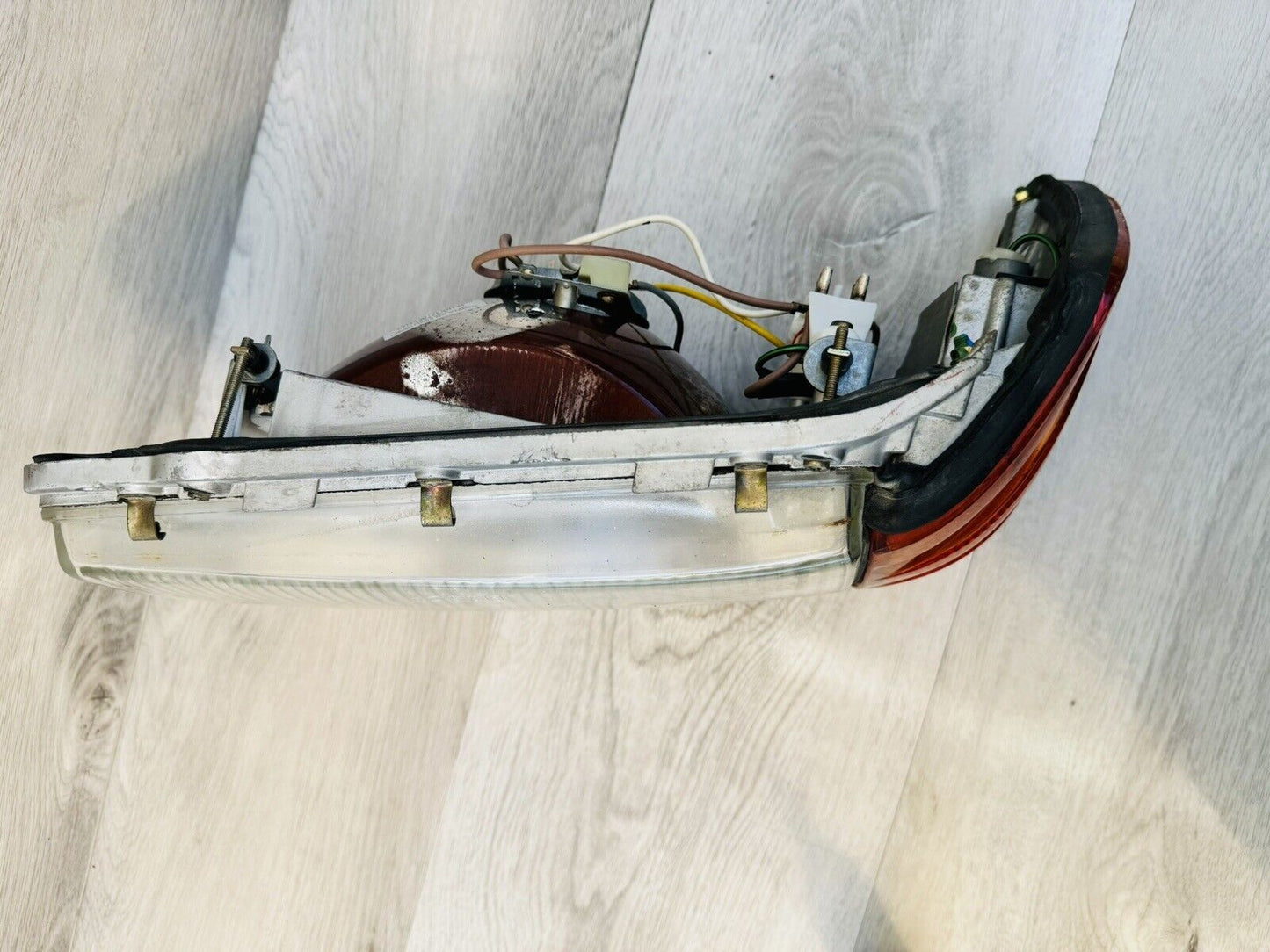 SL W107 Euro HeadLight 500sl 350 380 450sl 560sl 560 380sl European 107 Right