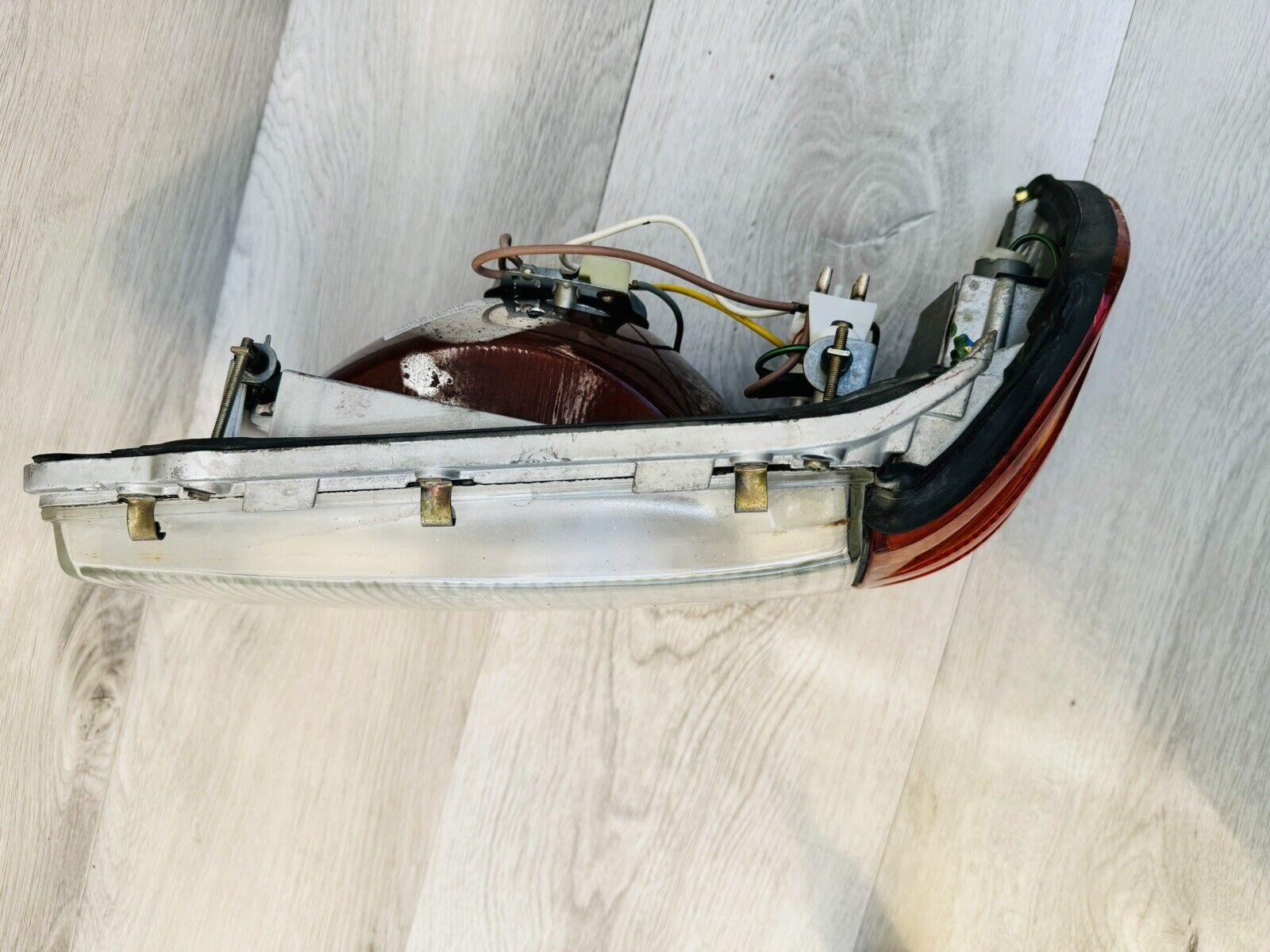 SL W107 Euro HeadLight 500sl 350 380 450sl 560sl 560 380sl European 107 Right