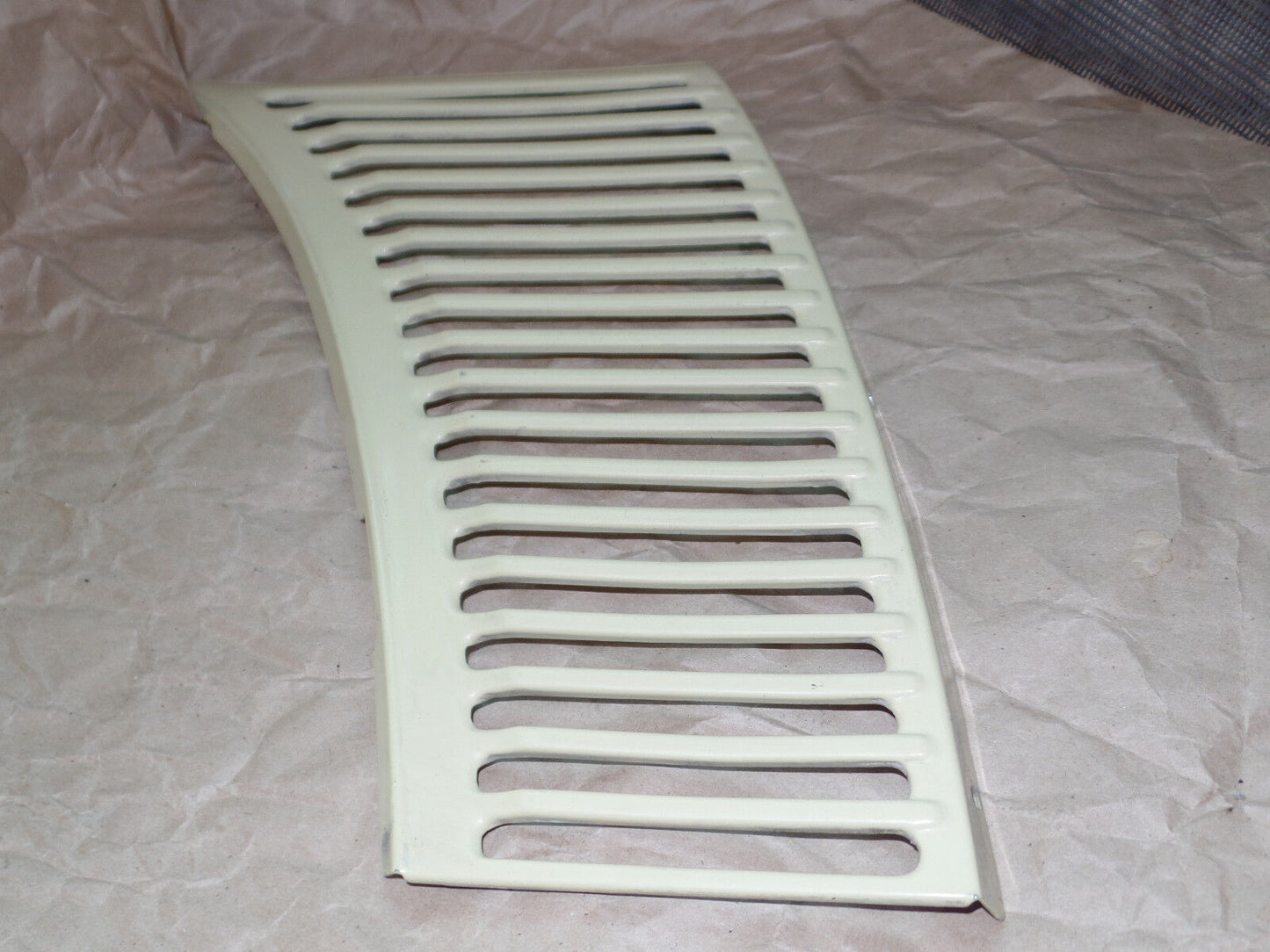 Mercedes SL Cowl Grill 560sl 107 450sl 380sl grille slc 450 560 380 r107 w107