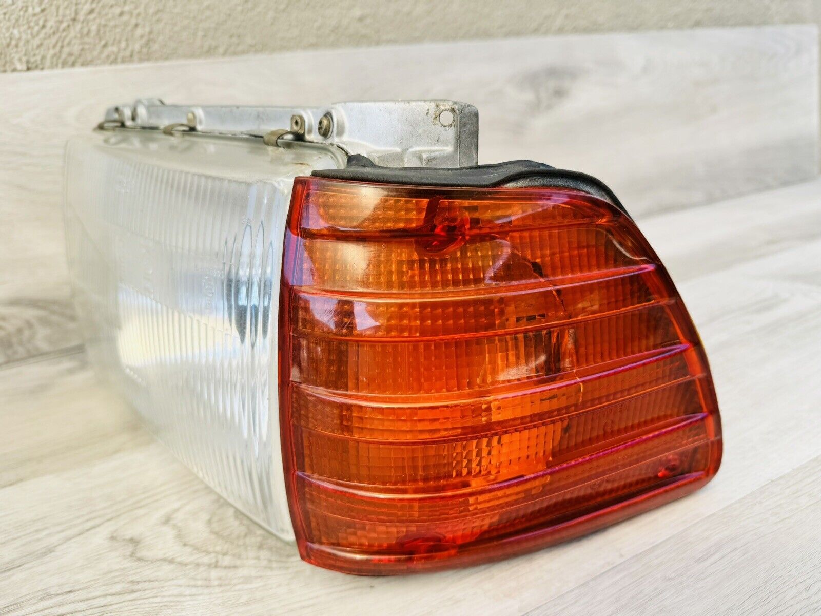 SL W107 Euro HeadLight 500sl 350 380 450sl 560sl 560 380sl European 107 Right