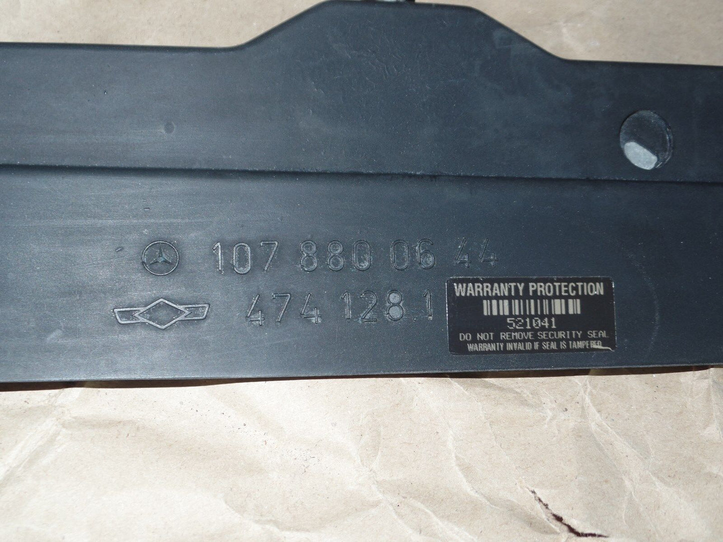 Mercedes Sl Rear Bumper Filler panel 560sl 450sl 107 380sl SLC 450 380 560 w107