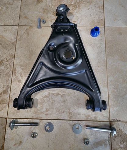 Mercedes sl 107 Left Lower Control Arm 560sl w107 1073302407 560 sl transverse