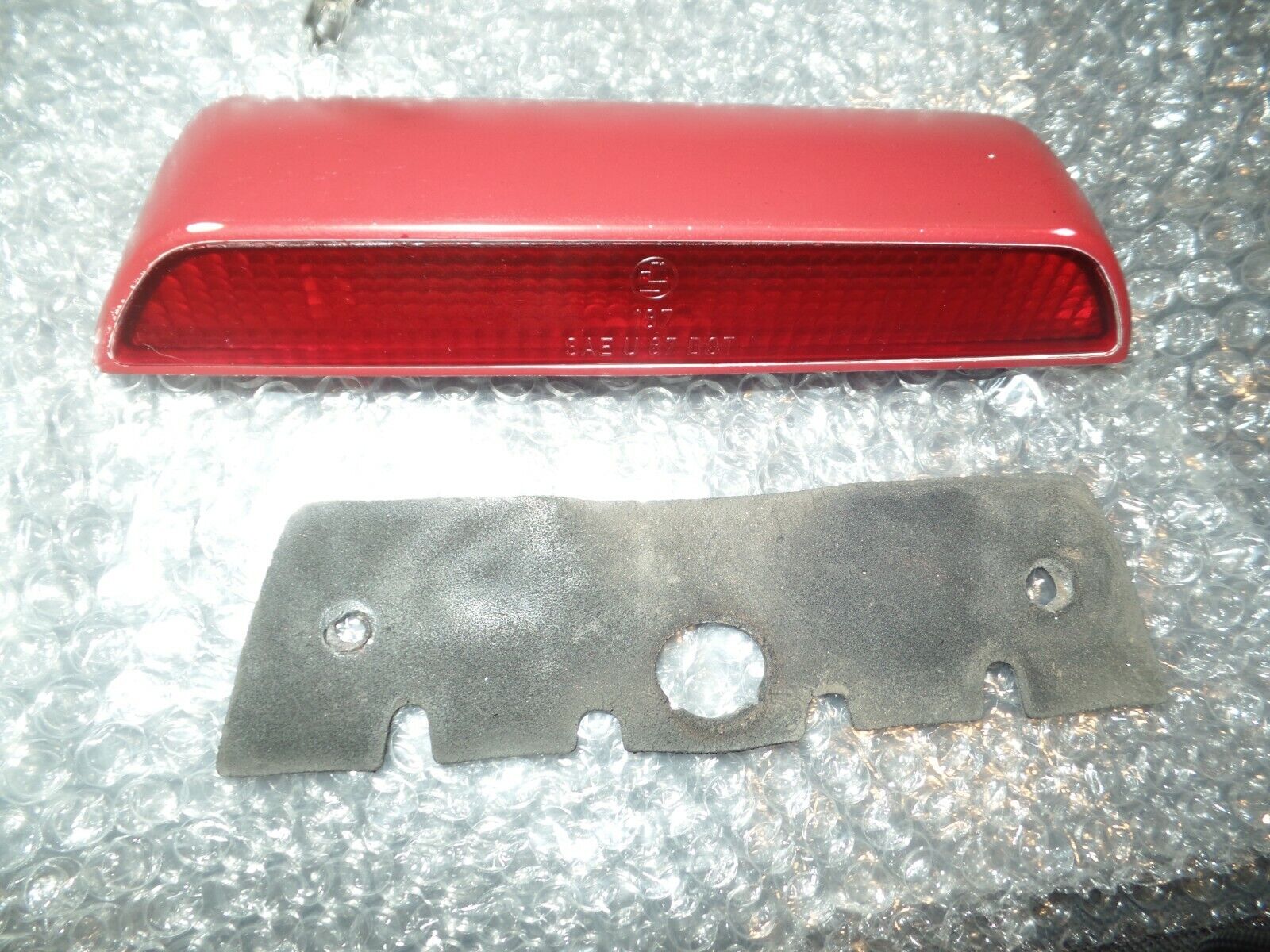 SL W107 Trunk Third Brake Light Lens 560sl 450 380 107 560 500 r107 Mercedes slc