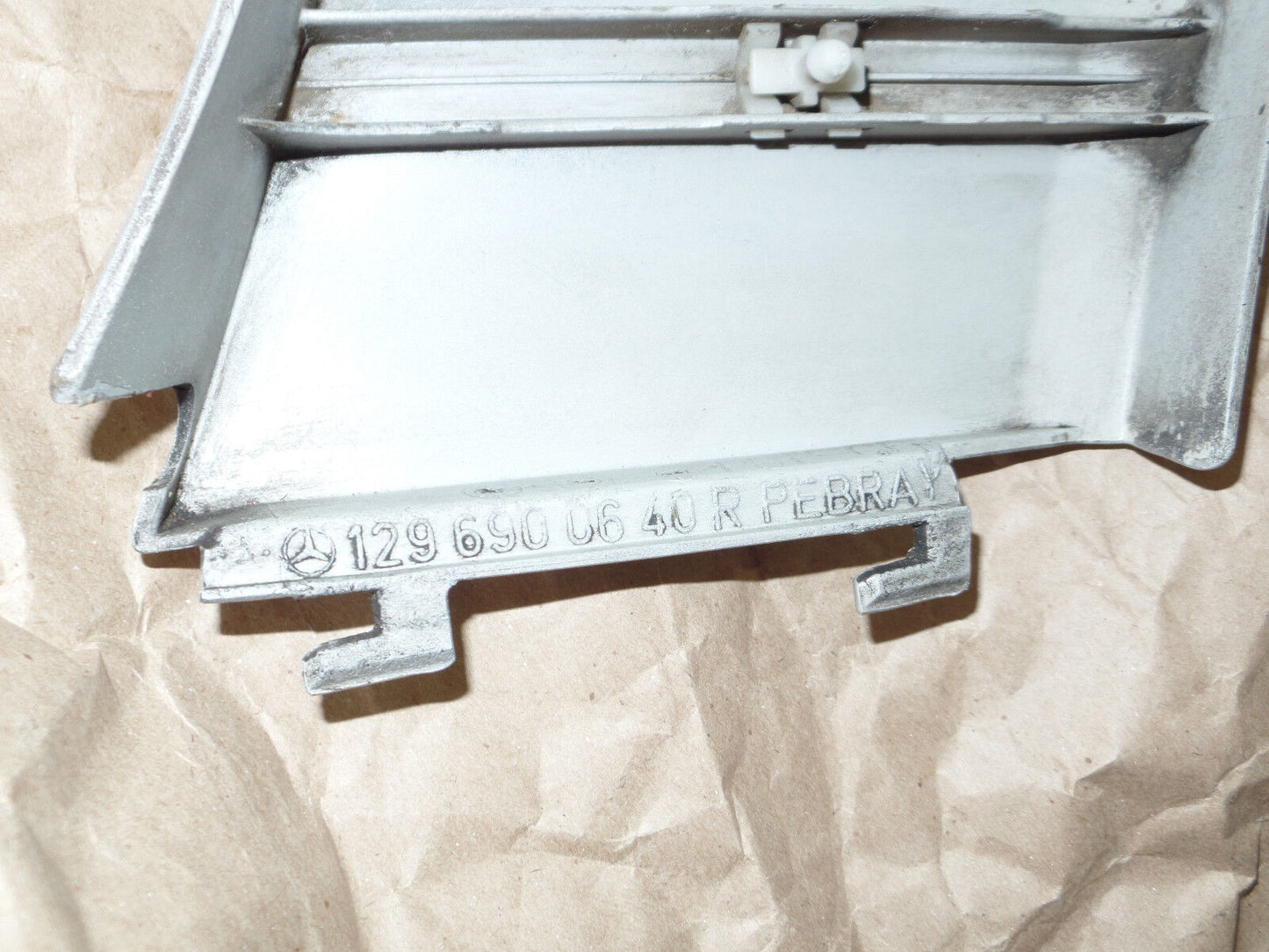 MERCEDES sl Quarter Moulding Trim Panel  Right 300sl R129 w129 300 r129 129 500 