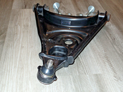Mercedes sl 107 Left Lower Control Arm 560sl w107 1073302407 560 sl transverse
