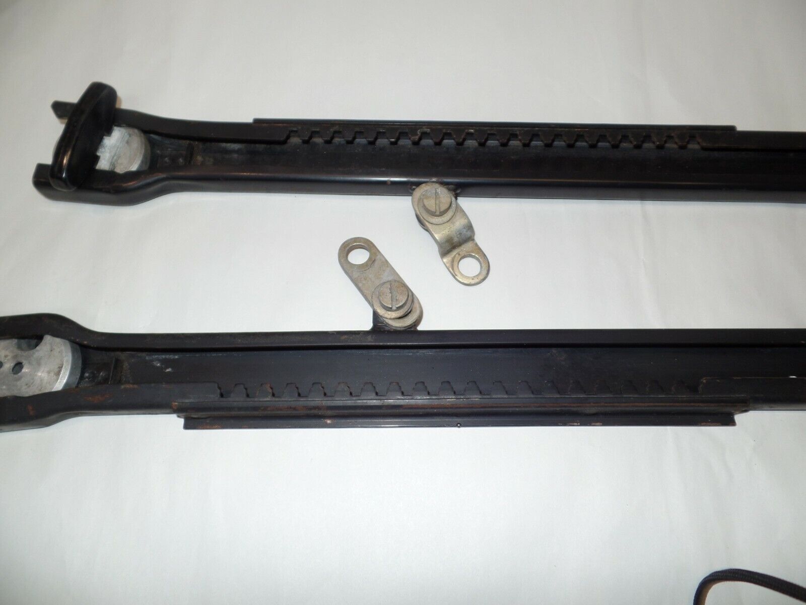 Mercedes sl 107 450sl seat rail 350 380 Rails W107 500 380 R107 Left slc track