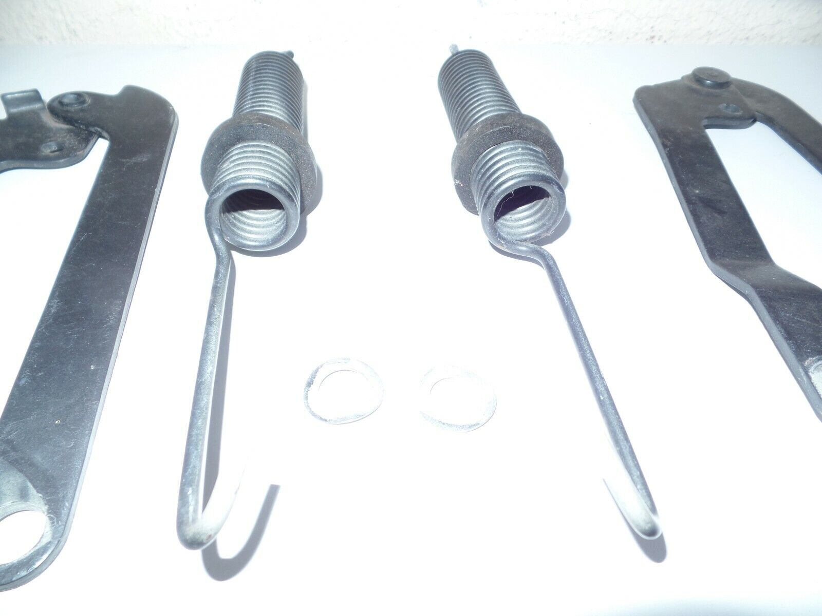 Mercedes SL HOOD Hinges Support 560sl w107 450sl 380sl 560 slc engine 1108800277