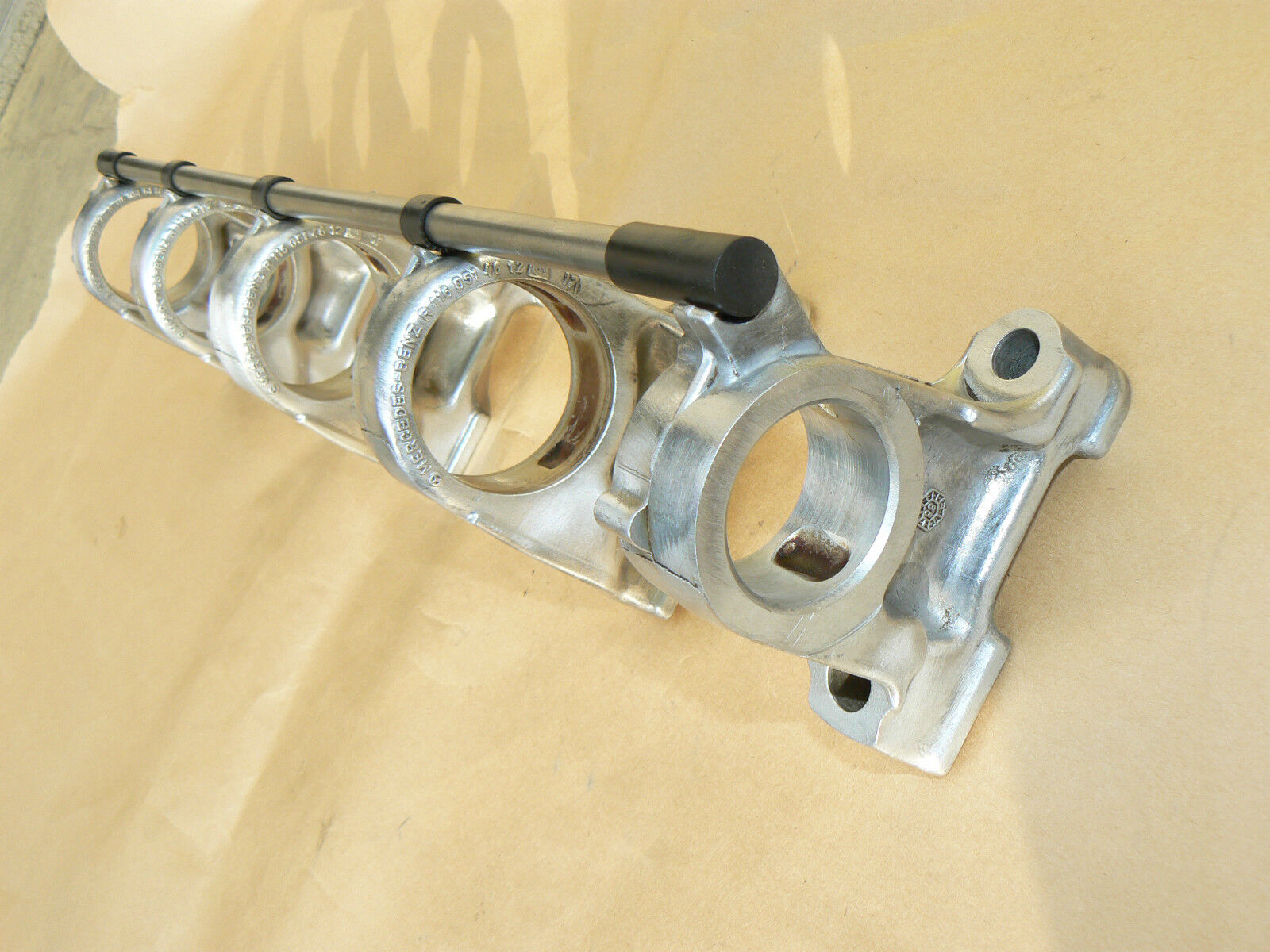 Mercedes SL Engine Camshaft Bearings W/Oilier 560sl w107 slc 560 sl 107 SEC SEL