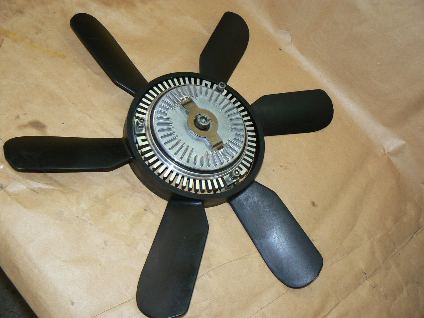 MERCEDES sl Engine Fan Blade Drive Clutch 300sl sl320 300 320 300sel sel