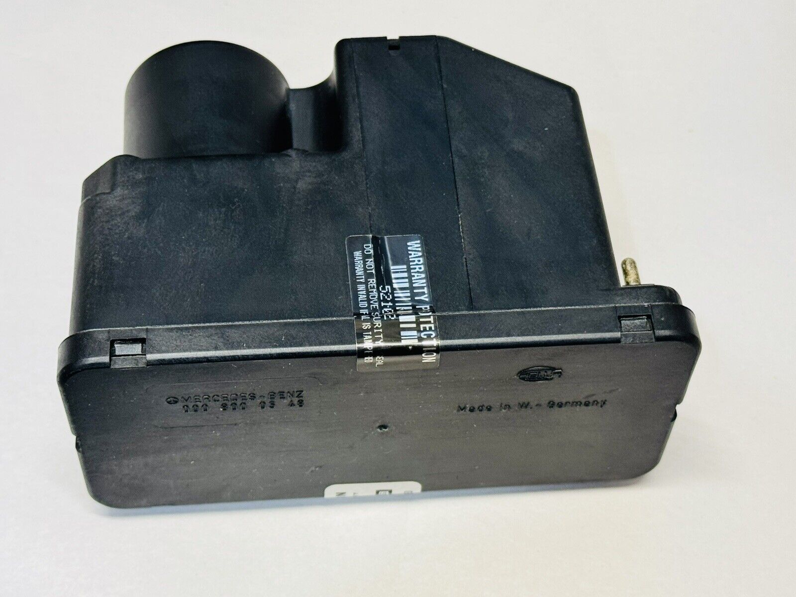 Mercedes sl Vacuum Lock Pump 560sl 380sl 300 560 380 380SEL sel 500 0008000548