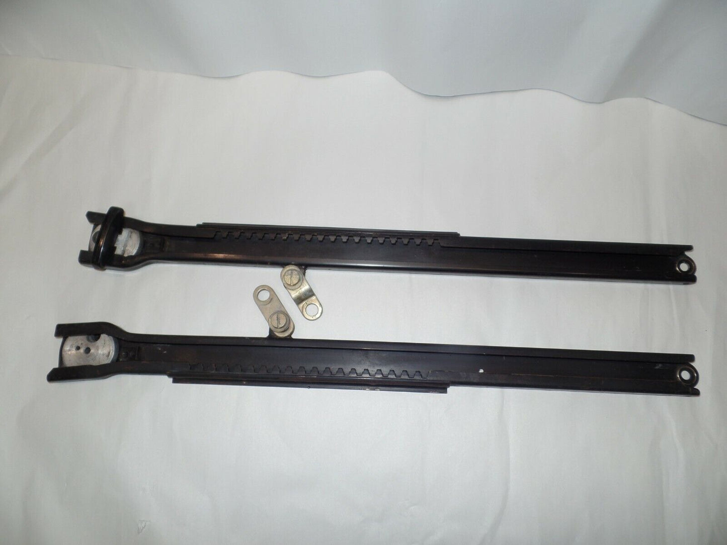 Mercedes sl 107 450sl seat rail 350 380 Rails W107 500 380 R107 Left slc track