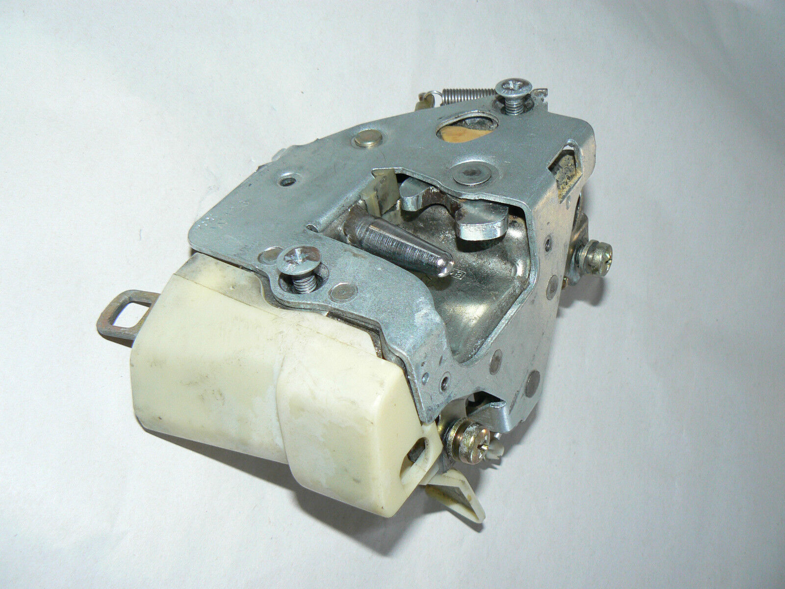 Mercedes SL 107 Door Lock Mechanism 560sl 560 W107 420 500 1077201835