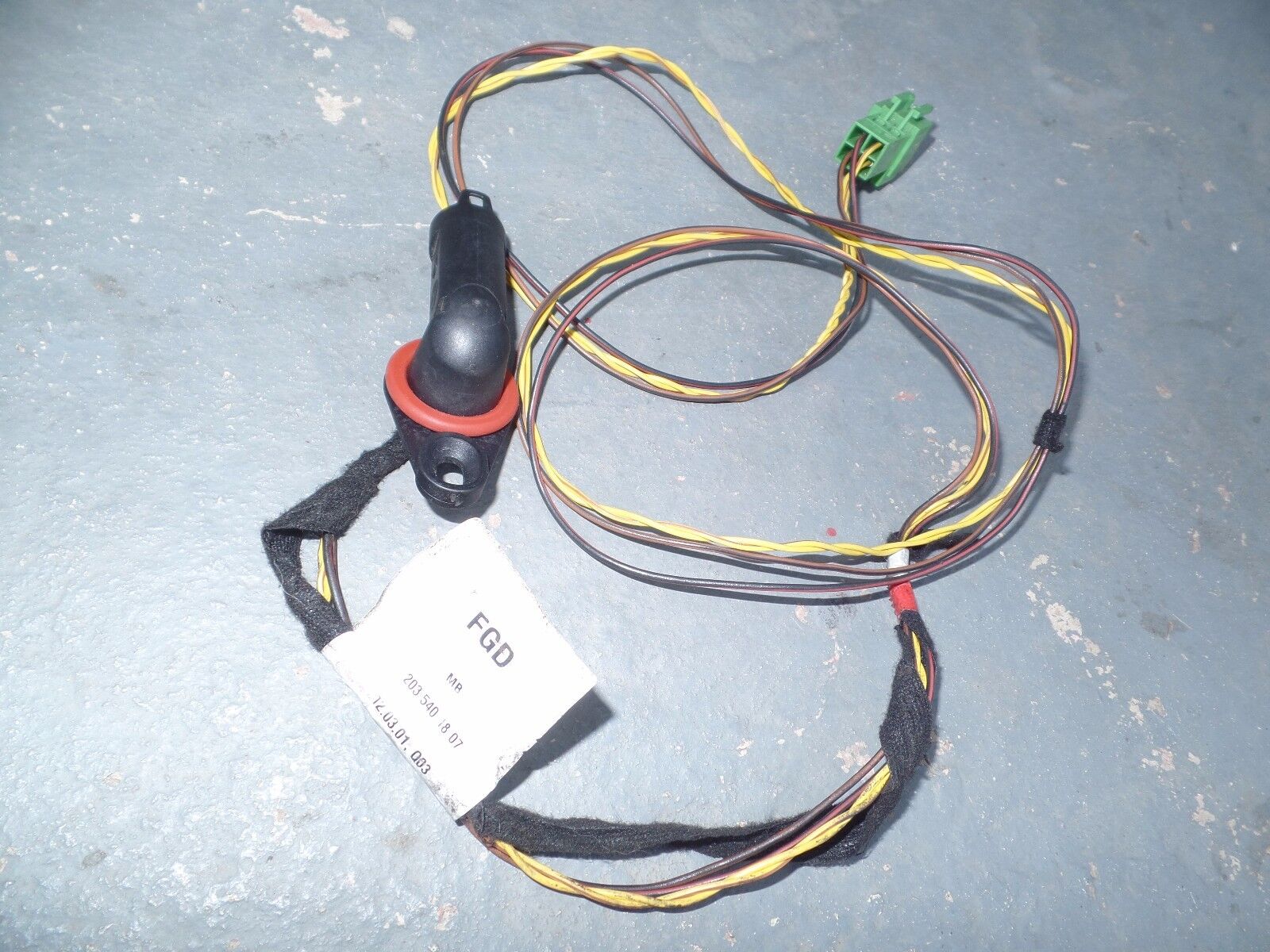 MERCEDES Benz wiring harness c230 230 kompressor coupe 2035401807 2002 catalyst