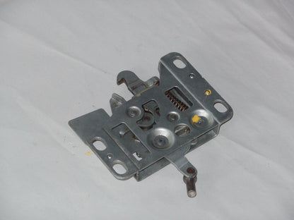 Mercedes SL 380sl 450sl Convertible Latch Lock 560sl 107 w107 450 380 1077700026