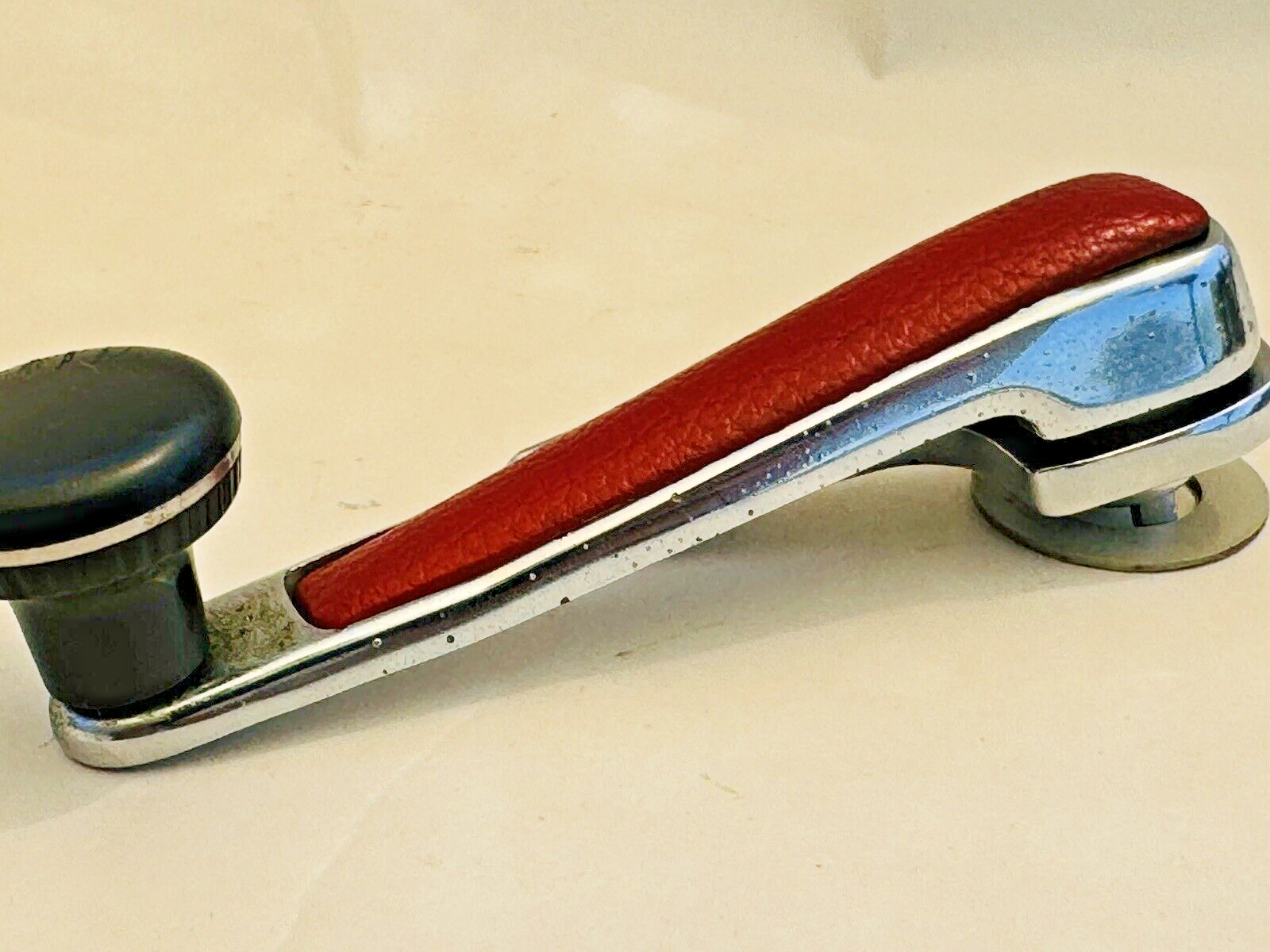 Mercedes SL top Release Handle 450 560 380 soft 107 450sl crank W107 convertible