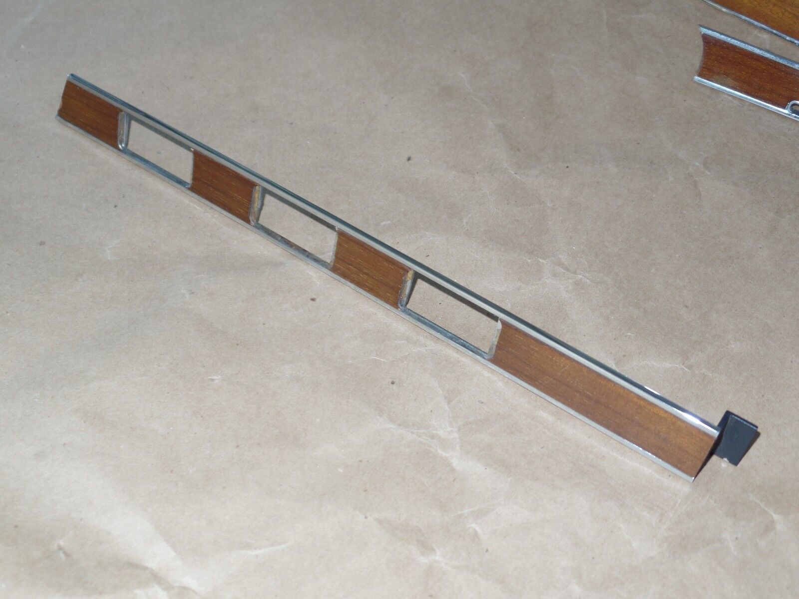 MERCEDES SL W107 Dash Board trim 450sl 380sl 560 380 450 107 r107 trims Moldings