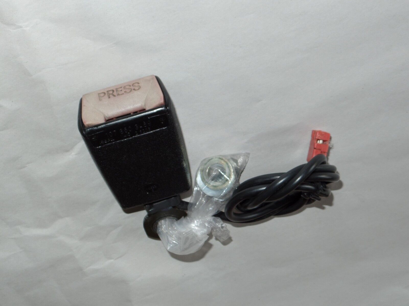 MERCEDES Repa Seat belt Buckel Lock 560sl sl Seatbelt 107  W107 560 1078603469