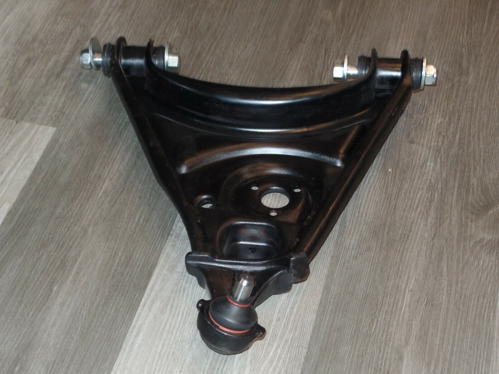 Mercedes sl 107 Left Lower Control Arm 560sl w107 1073302407 560 sl transverse