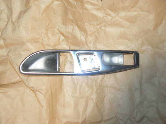 Mercedes SL w107 Chrome Door Handle molding 560sl 380sl 450sl 450 380 560 Trim