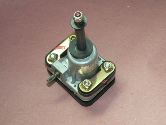 Mercedes sl Seat Height Adjuster Motor Gear 300sl 500sl 600sl 300 500 600 r129