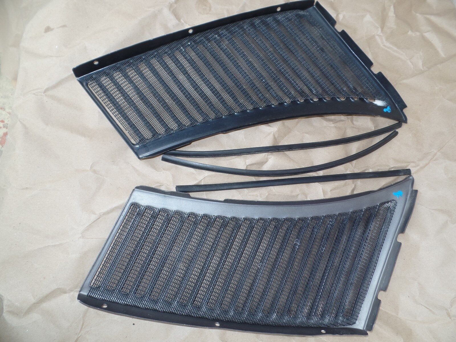 Mercedes SL Cowl Grill 560sl 107 450sl 380sl grille slc 450 560 380 r107 w107