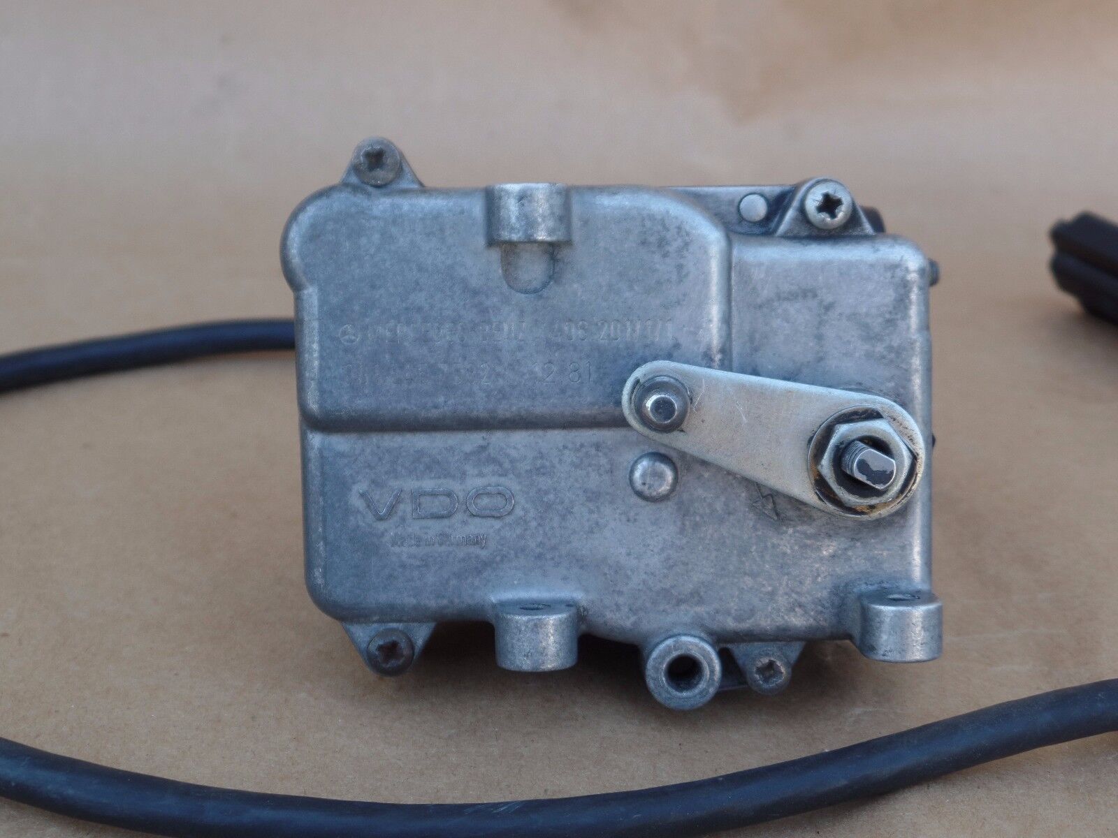 Mercedes SL Cruise Control Actuator Tempomat 300SD 380SE 380SEC 500 380 SEC SEL